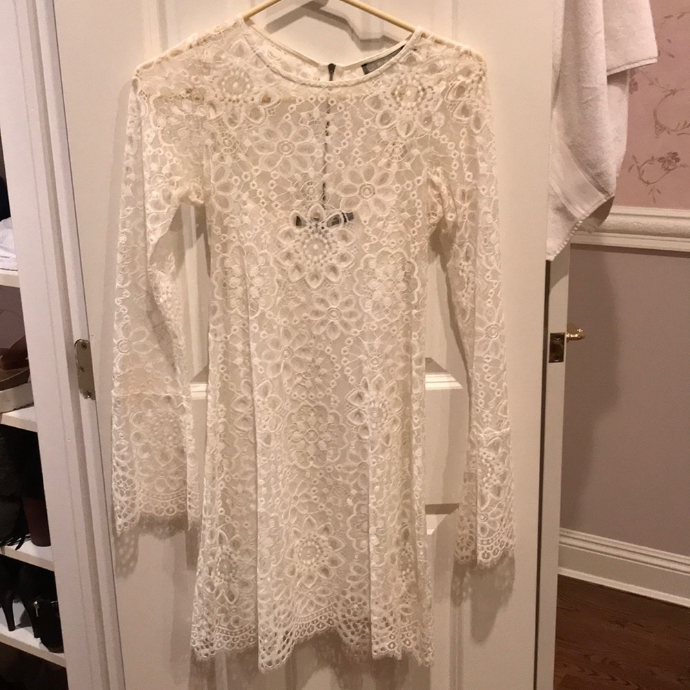 Beautiful cream lace dress with slip